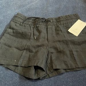Athleta linen shorts size 14